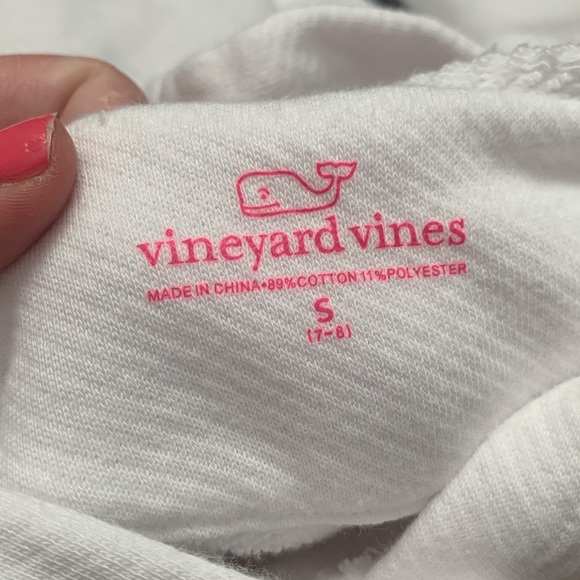 Vineyard Vines Girls Small (size 7/8) Terry Cloth Cropped Pullover Sweatshirt - Picture 3 of 4